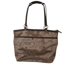 Coach Brown Leather Tote with Sophisticated Design